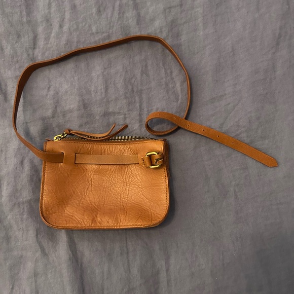 MADEWELL “the simple pouch” Leather Mine Belt Bag (M) - Picture 2 of 6
